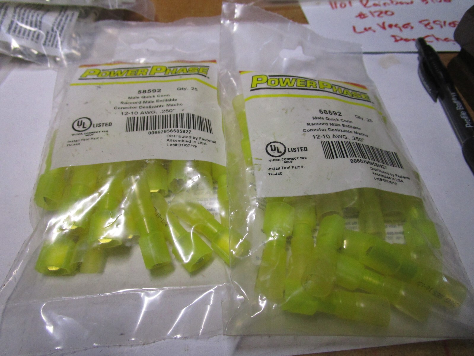 12-10 AWG .250″ Yellow Male Polyolefin Sealed Crimp Slip-On Connector QTY 50