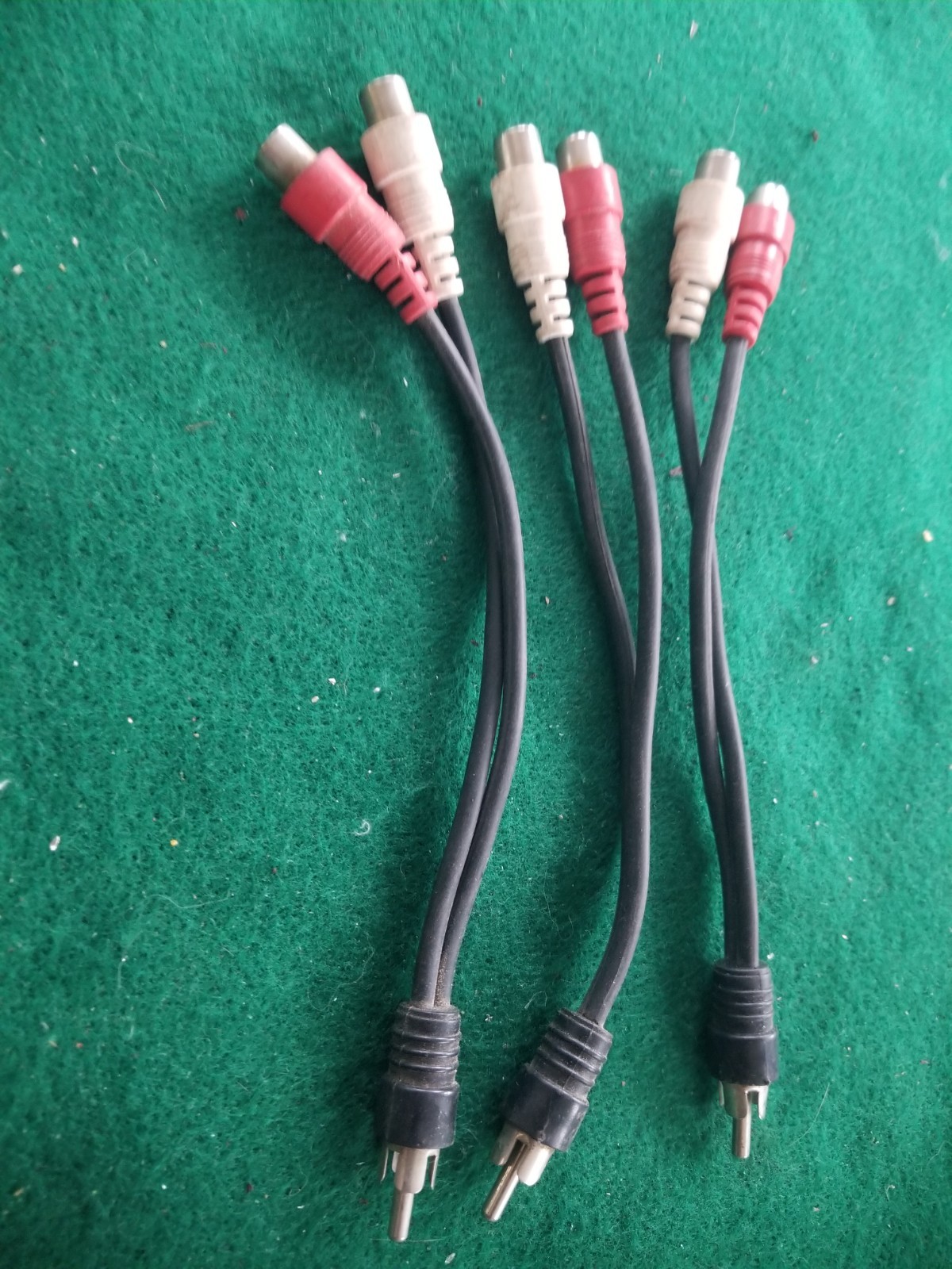 3 pcs Vintage RCA Male split 2 RCA Female Y cable 7 inches long Made In USA