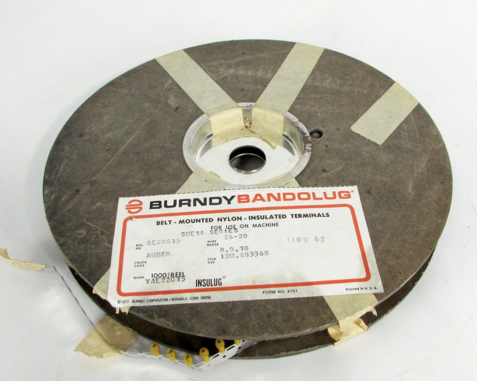 Reel of (1000) Burndy SE22G15 Nylon Insulated Ring Terminals 26-20 AWG