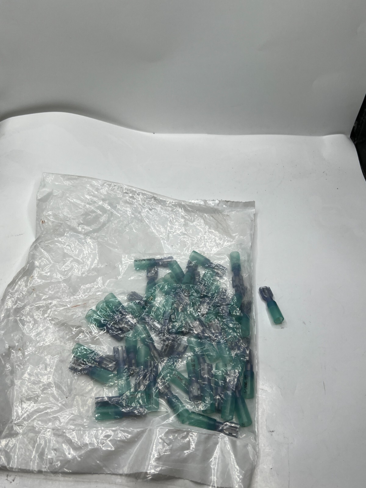 Bag of 50 Imperial Supplies 16-14 GA Female Fully insulated 250 Tab Blue 80202