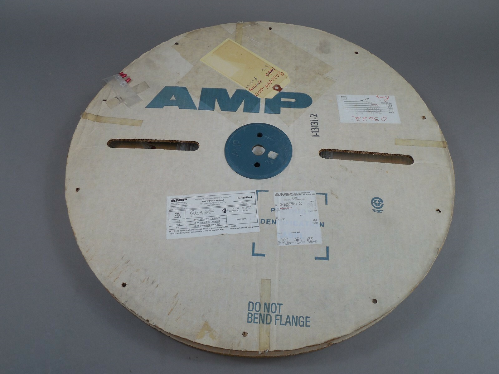 Reel of 800 AMP 2-326878-1 PIDG Ring Terminals 22-16 AWG New Old Stock