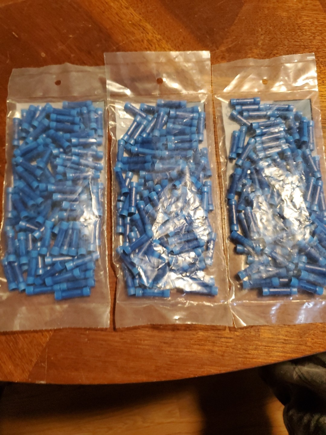 16-14 Gauge Blue Butt Connectors 300 Count Mize products IBCB
