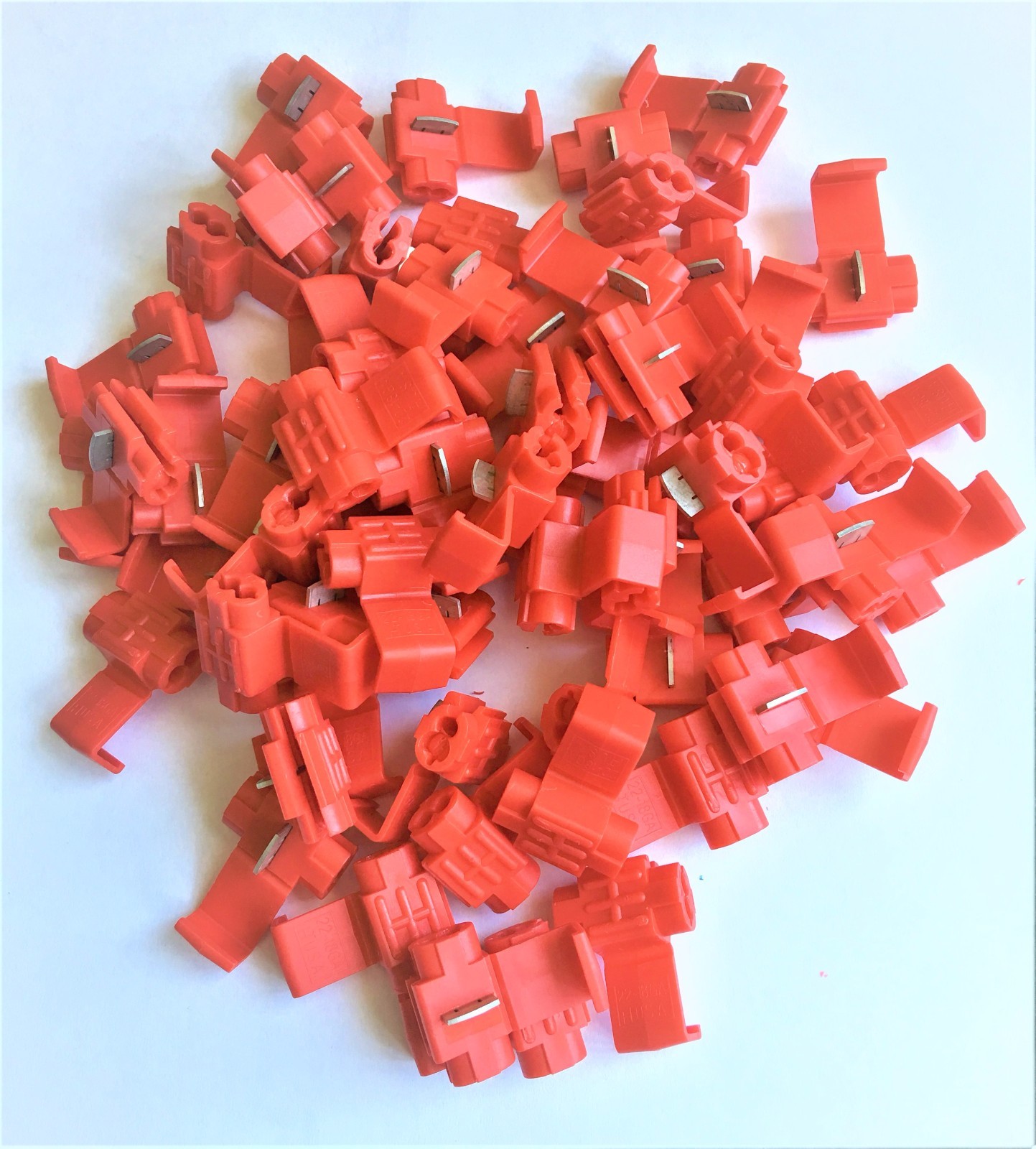 U.S.A Red Solderless Wire Quick Splice Connector – 18-22 Gauge – 100 Pack