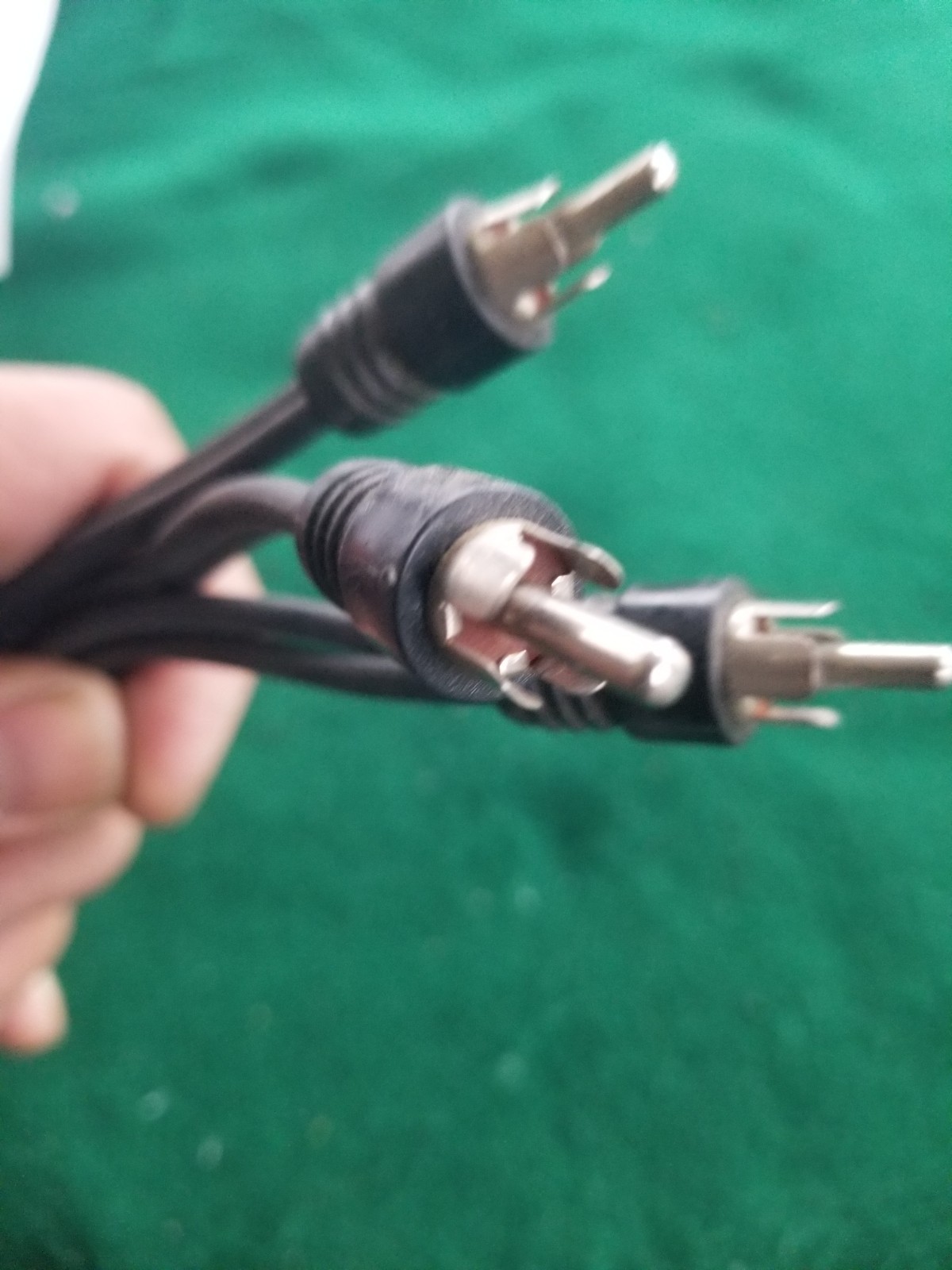 3 pcs Vintage RCA Male split 2 RCA Female Y cable 7 inches long Made In USA