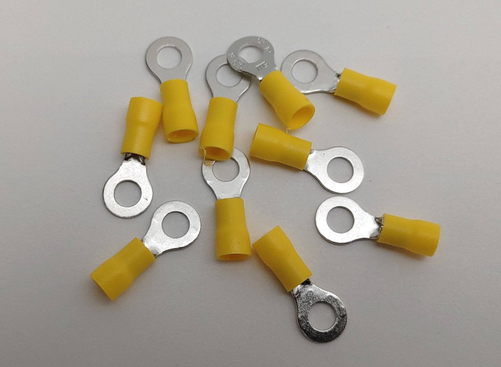 10x 12-10 AWG 1/4″ Ring Loop Terminal Wiring Wire Crimp On Insulated End PVC .25