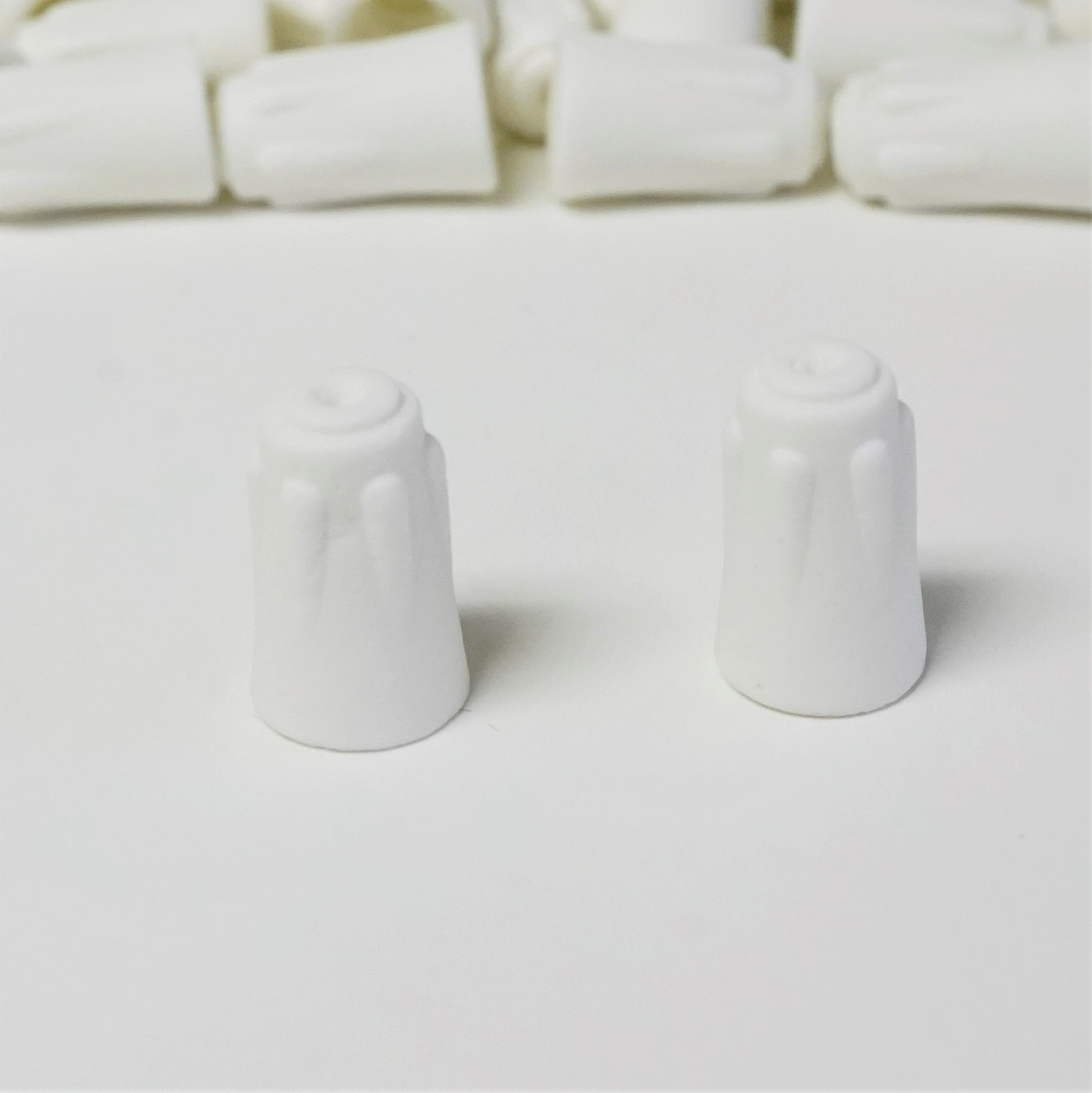 Supco T1165C Twist On Wire Connector Porcelain for 12-10 Wire Pack of 100