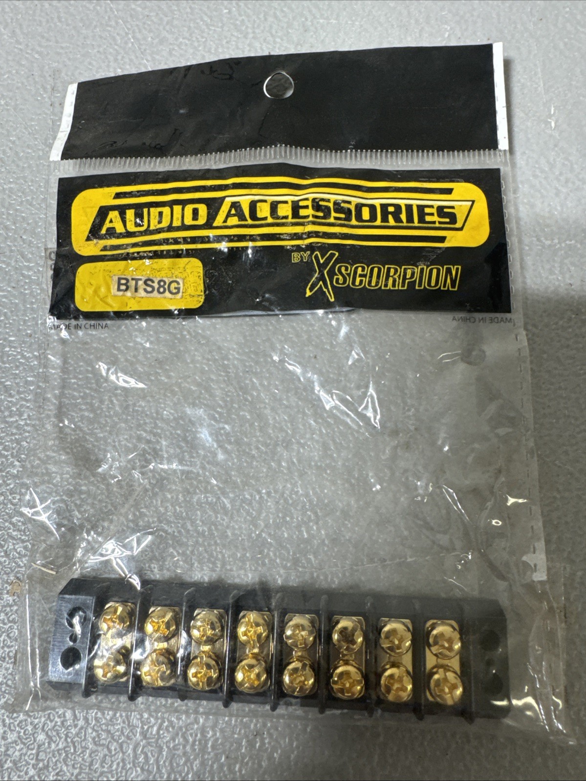 XScorpion auto accessories BTS8G TERMINAL BLOCK 8 GANG WIRING