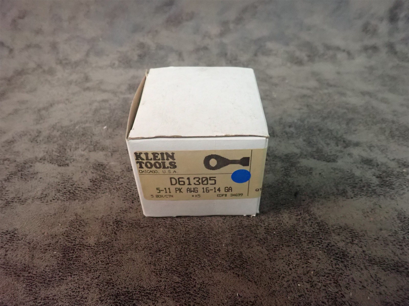 Klein/Vaco D61305 Insulated Spade Terminals 16-14 AWG 5-11 Packs 55 Total (G109)