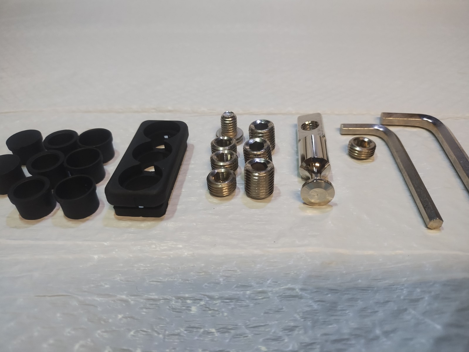 JL Audio XB-BTU BATTERY TERMINAL HARDWARE