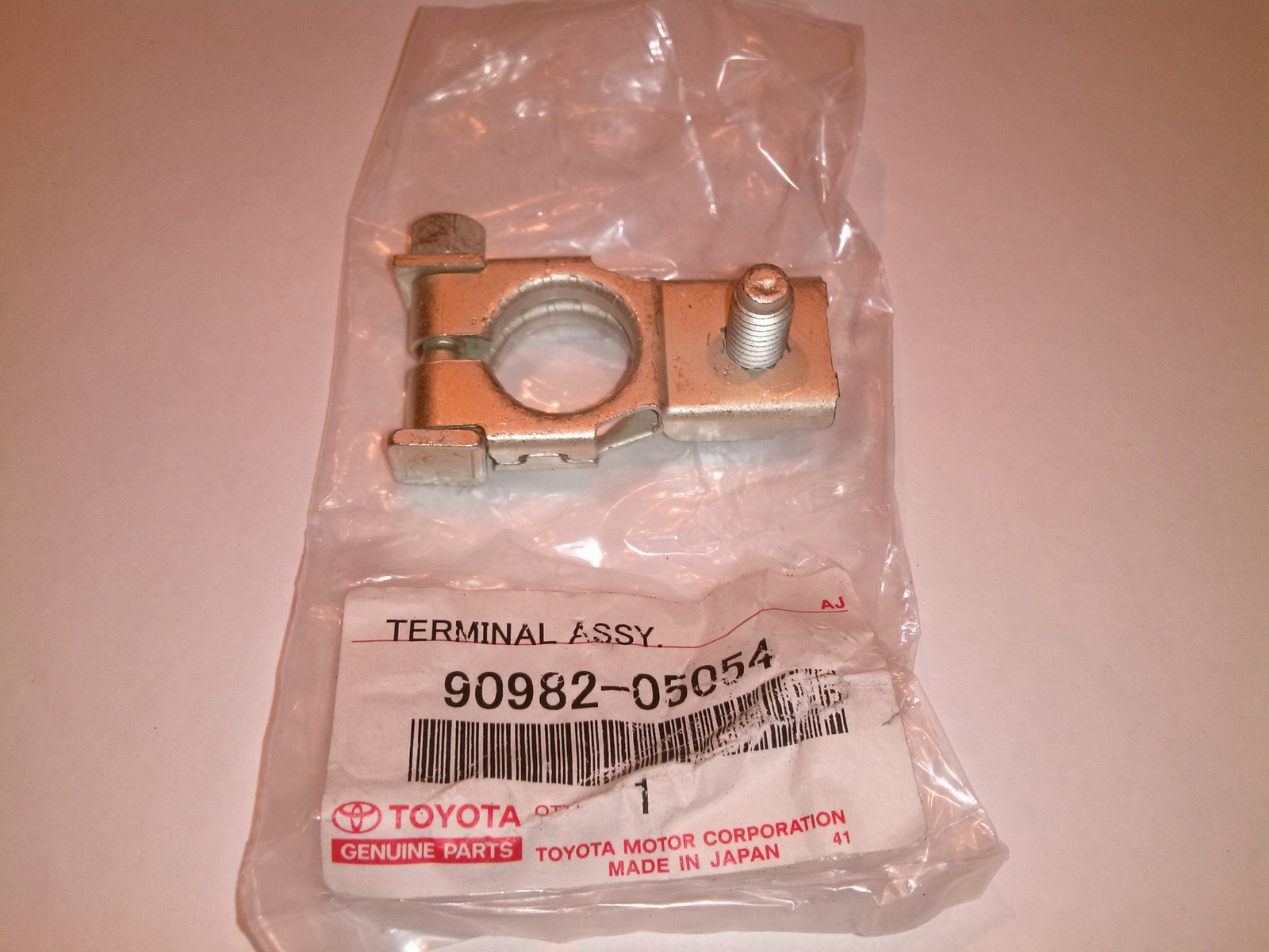 Silver Automotive Battery Terminal Electronic Component Terminal 80A