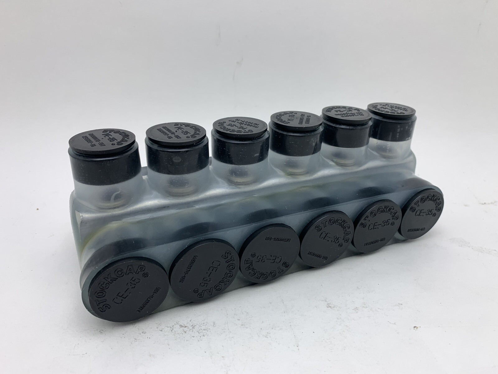 Penn-Union IPB-NA600-6D Insulated Terminal Strip NEW