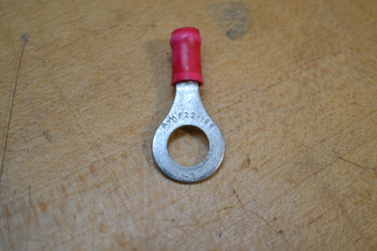 100 Piece High Quality AMP TE TYCO Brand Ring Terminals 22-18 AWG 1/4″ Stud Red