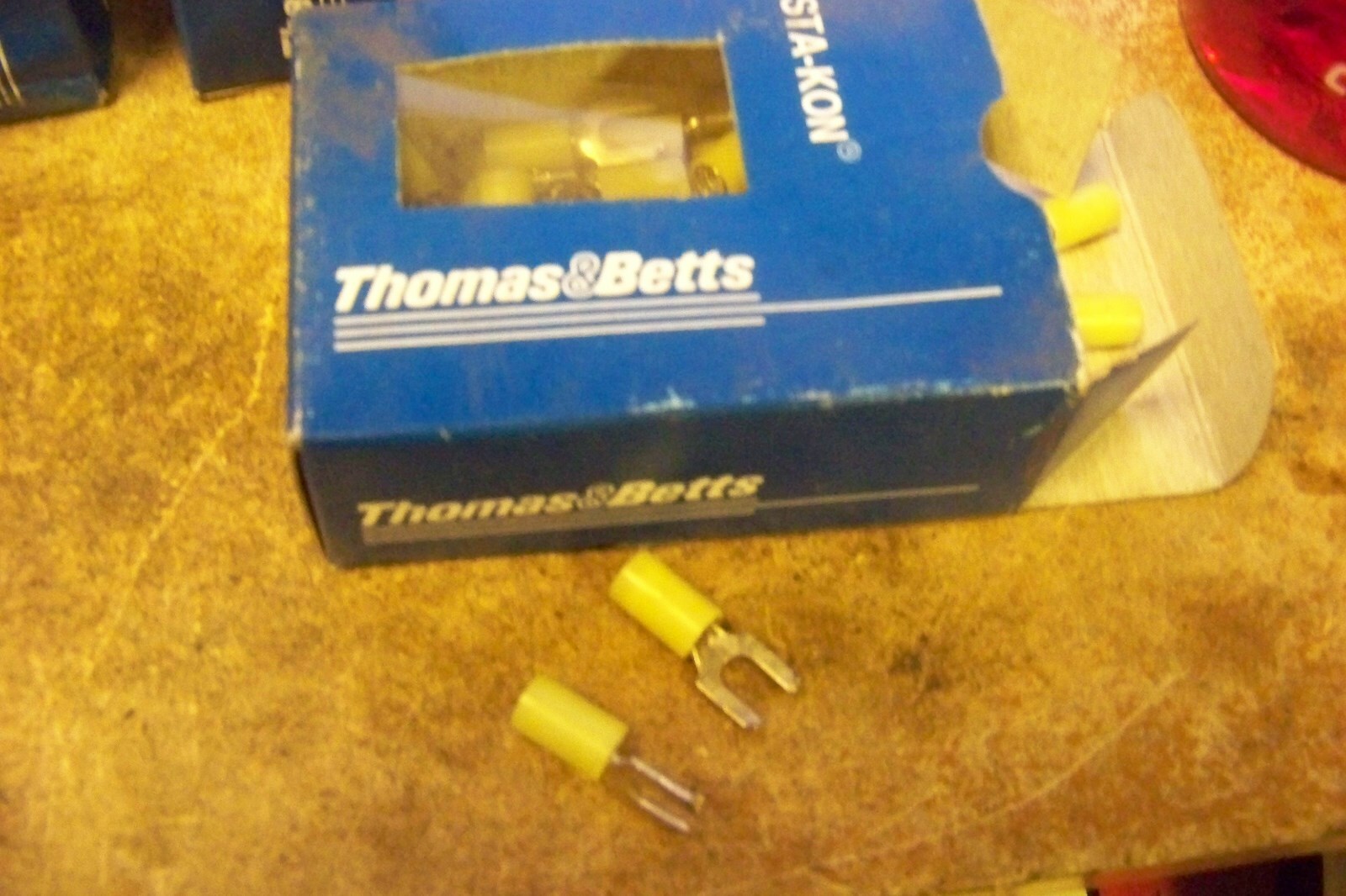 Thomas & Betts rc10-10fs Fork Terminals, Tin-Plated, Nylon, Copper, Yellow