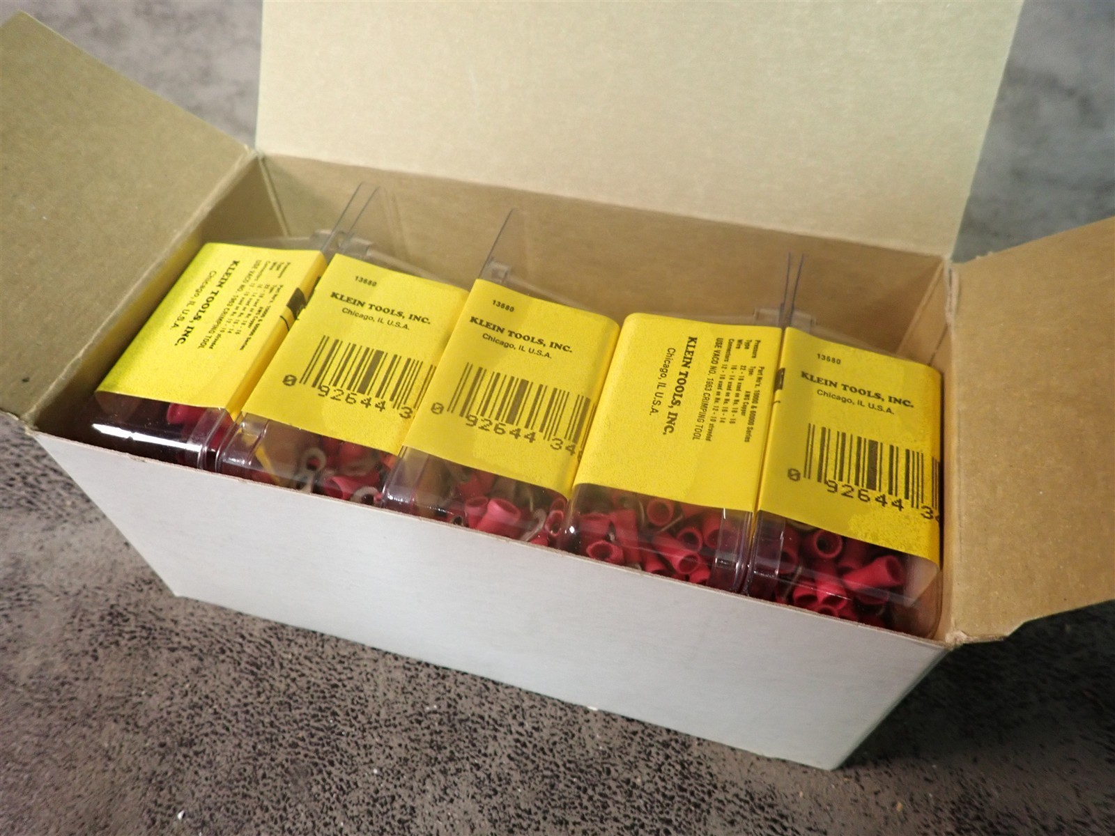 Klein/Vaco C61206 Insulated Ring Terminals 22-18 AWG, 5-100 Packs 500 Total (G7)