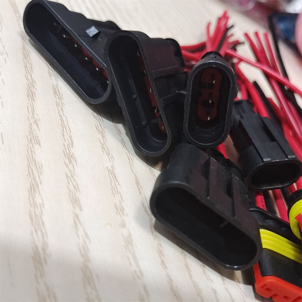 Car 2/3/4/5/6 Pin Plug Socket Male Female 18AWG Wire Quick Disconnect Waterproof