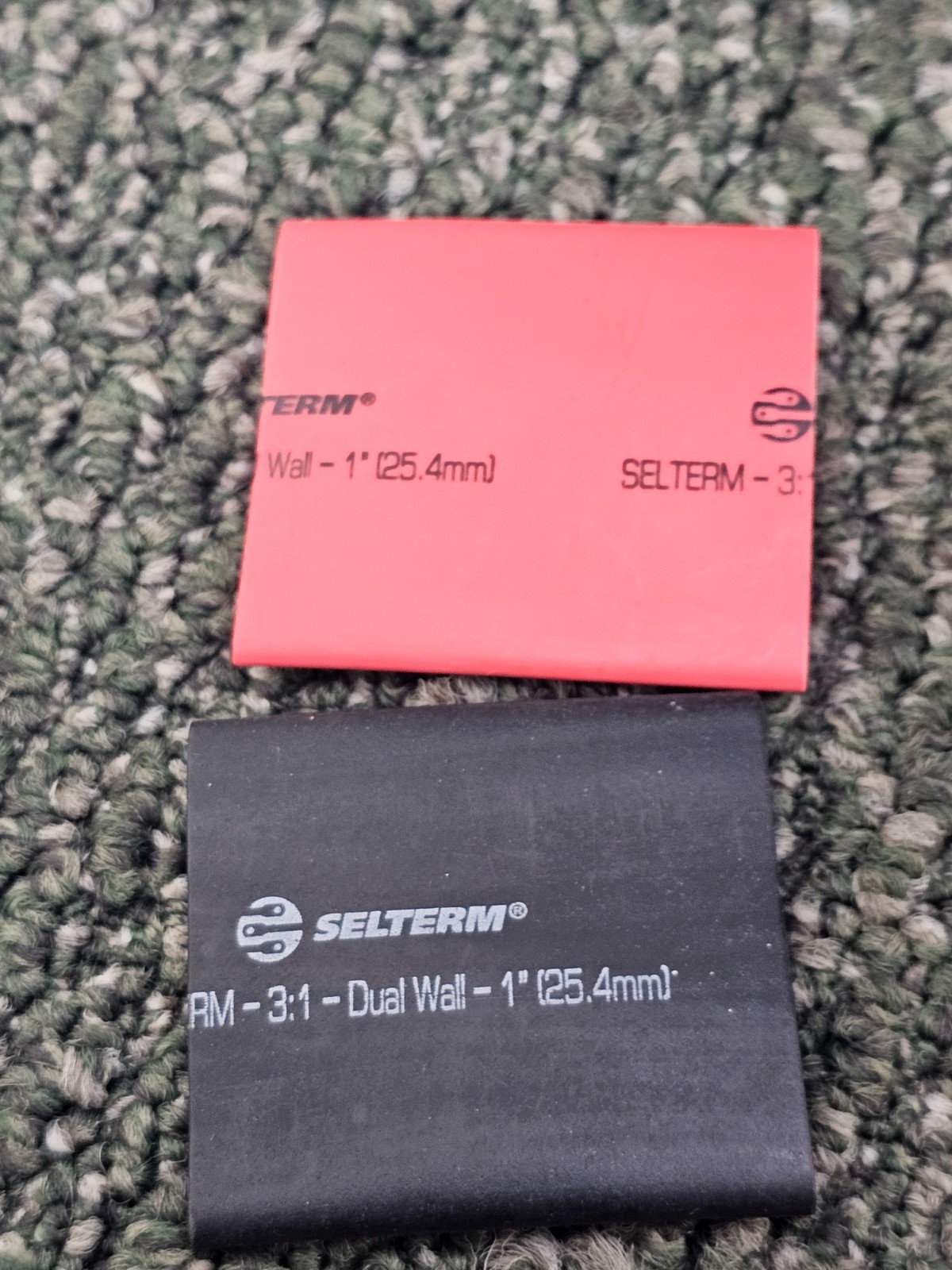 SELTERM MDS4038UXL-10HS 4/0 AWG 3/8″ M10 Lug Ring Terminal Connector Assembly