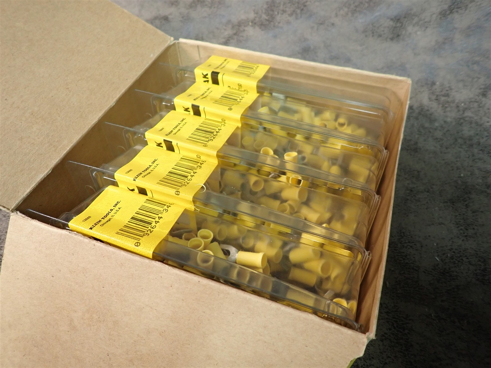 Klein/Vaco C63410 Insulated Spade Terminals 12-10 AWG, 5-100 Packs 500 Total G85