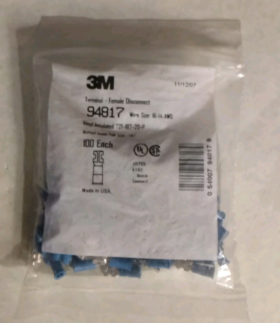 3M-94817 FEMALE DISCONNECT 16-14 AWG BLUE VINYL .187″ MADE IN USA 100/BAG NEW