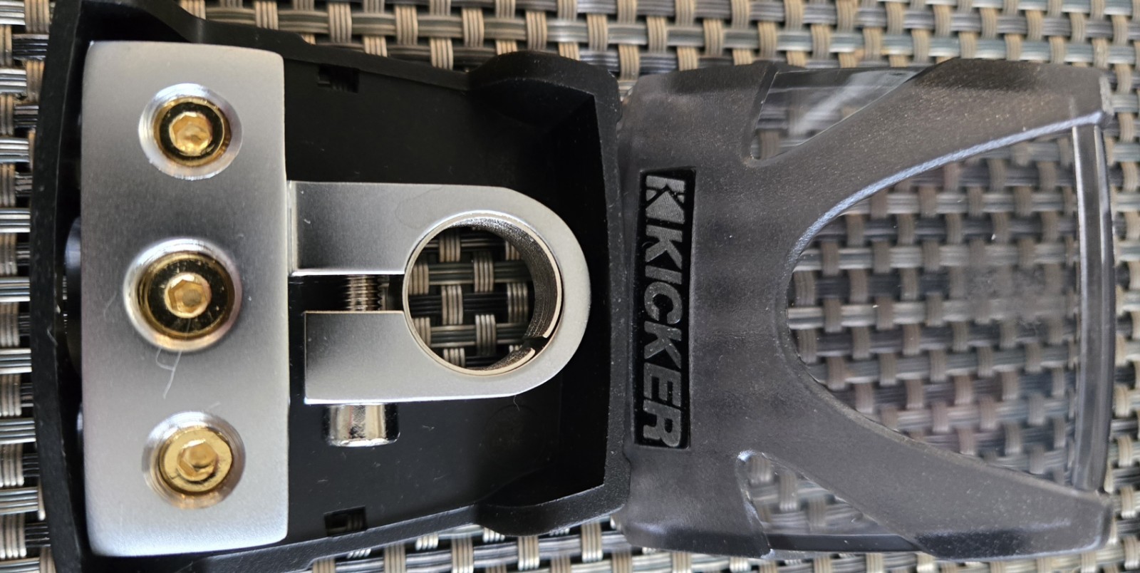 Kicker BTPN3 Battery Terminal Clamp Power Distribution Block – New In Box
